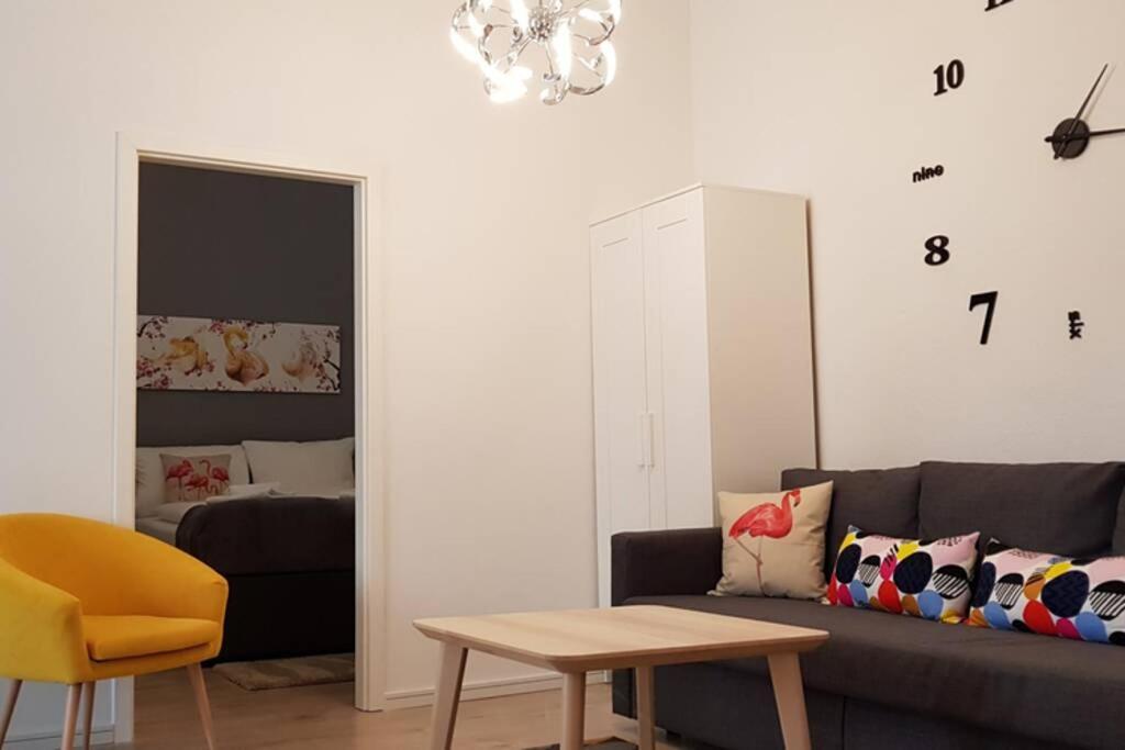 City Apartment Near Shooping Center, 6 Guests เบอร์ลิน ภายนอก รูปภาพ
